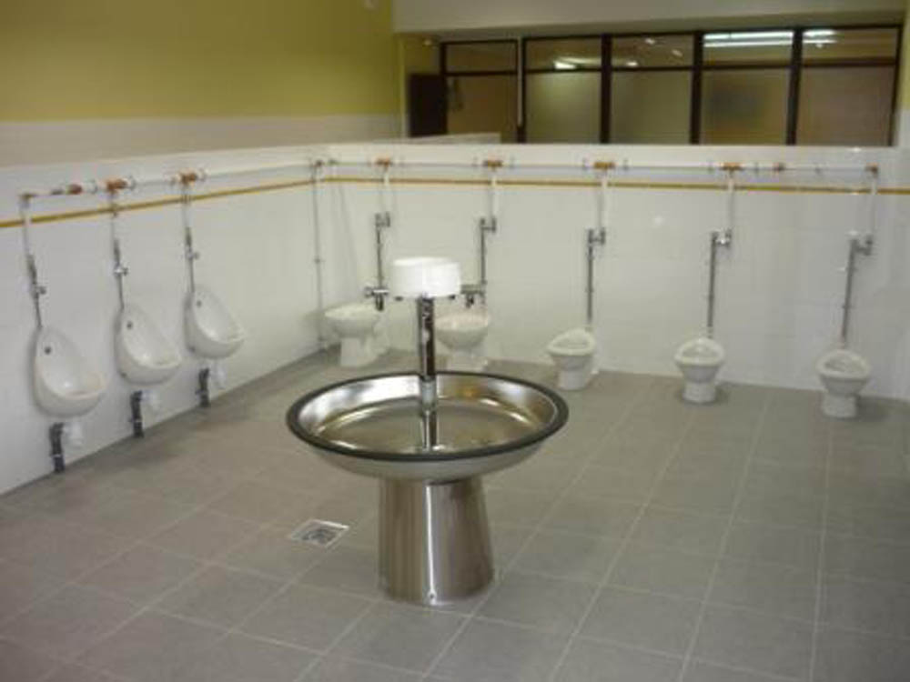 Urinoirs et vasques - Sanitaire - Cluses Thyez Marignier Bonneville Scionzier Marnaz Vougy Haute-Savoie